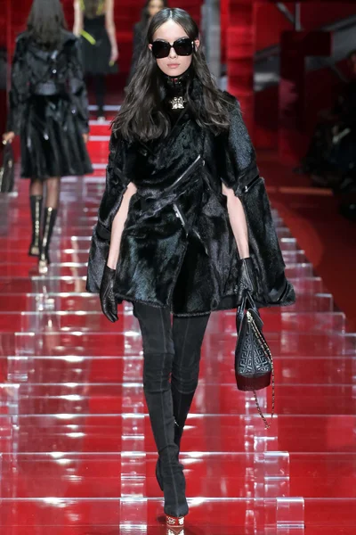 Look 35